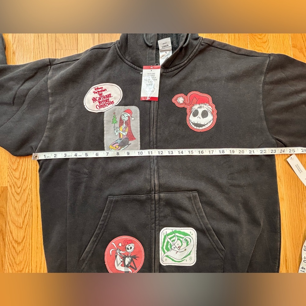 Disney Nightmare Before Christmas Multi-patch Full Zip Women's XL Hoodie NWT - Picture 9 of 11